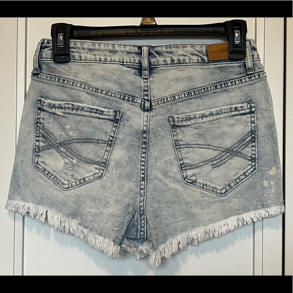 Women’s Aeropostale High Waisted Shorty Jean Shorts - Picture 2 of 9